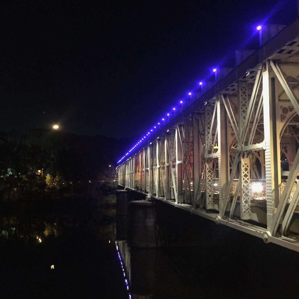 Falls Bridge, Philly